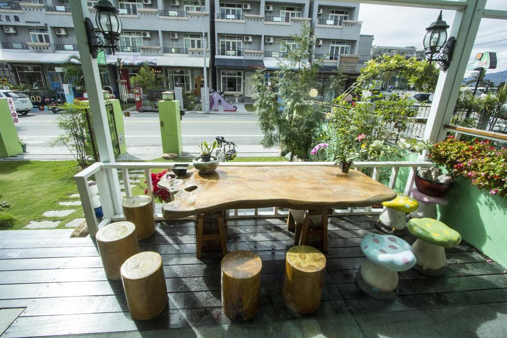 Vicking Guesthouse Taitung Екстериор снимка