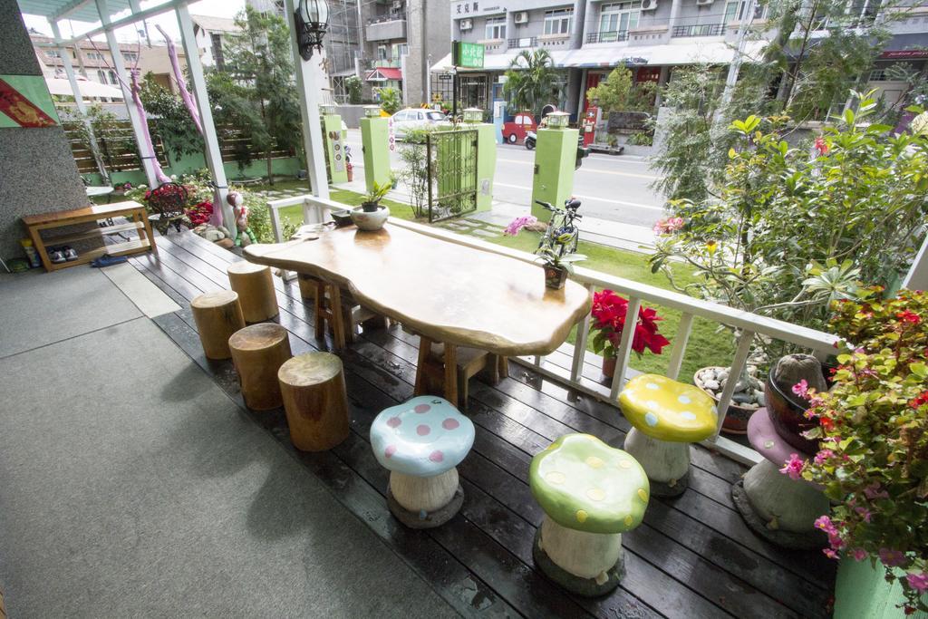 Vicking Guesthouse Taitung Екстериор снимка
