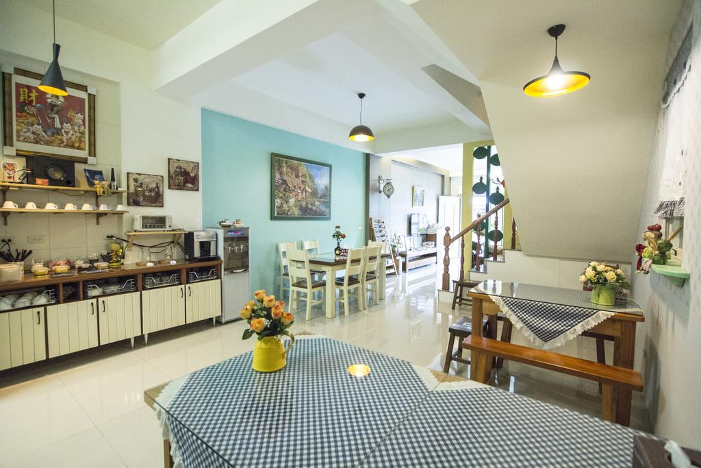 Vicking Guesthouse Taitung Екстериор снимка